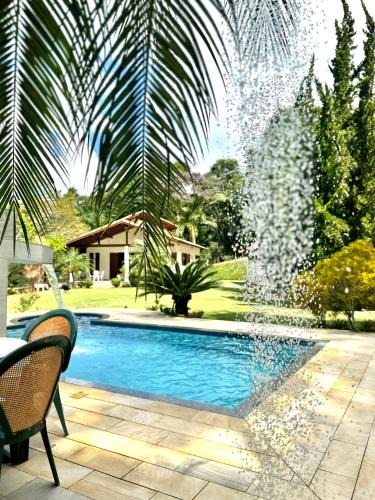 Duas Barras House | Casa de Campo com piscina, lago e Wi-fi