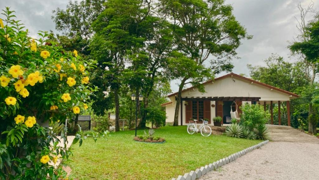 Caruru House | Casa de Campo no Caruru com açude e piscina