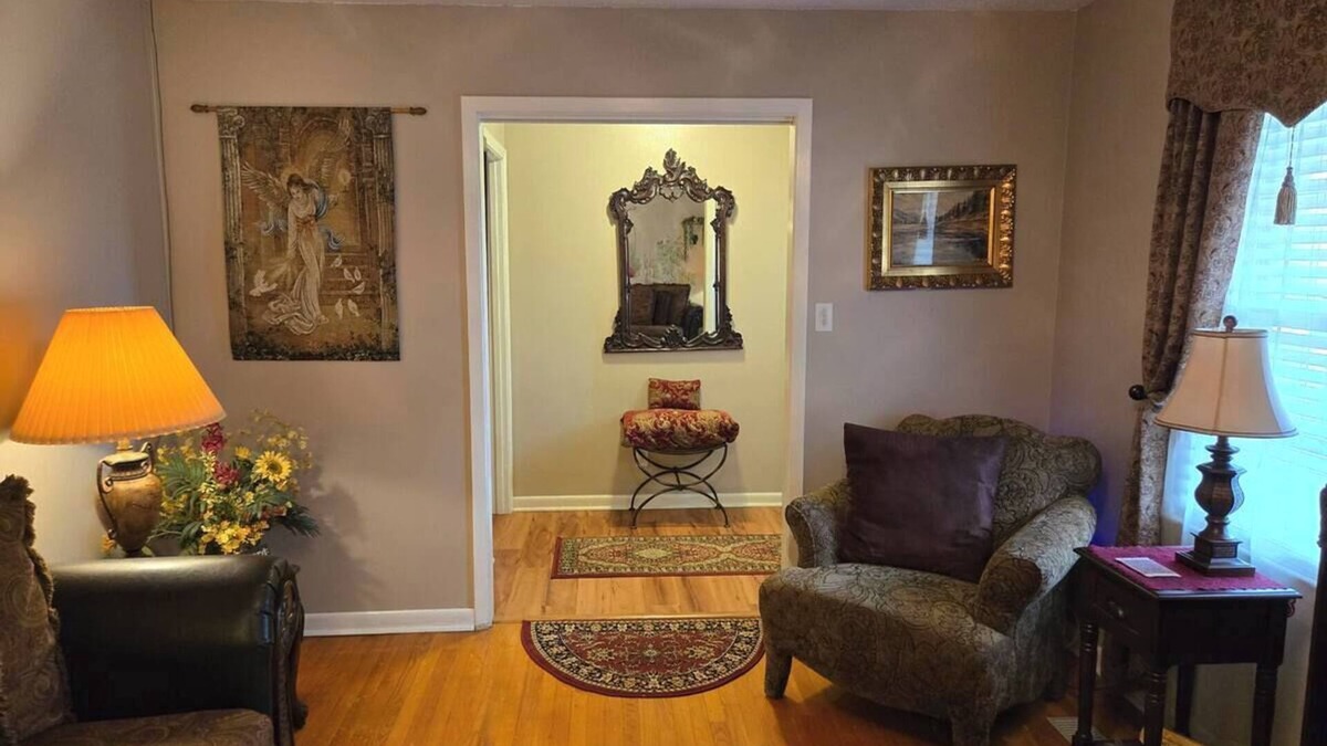 Westover House | Casa de Castillo has no cleaning fees