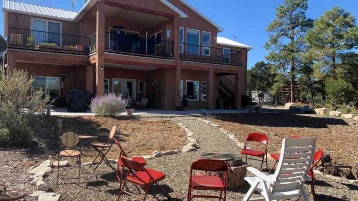 Tijeras House | Casa De Chara- Mountain retreat. Entire home