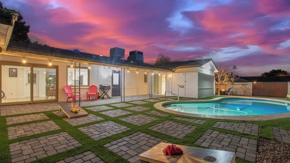 New Papago Parkway House | Casa de Encanto Private Pool Arizona Oasis +Pet Friendly