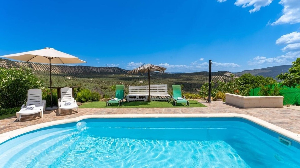 Iznajar Villa | Casa de la Cruz Iznájar by Ruralidays