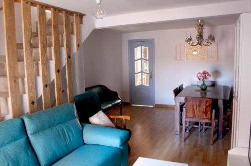 Pedro Bernardo House | Casa de la Golondrina