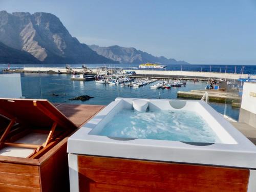 Puerto de las Nieves House | Casa de Las Nieves by Airnest