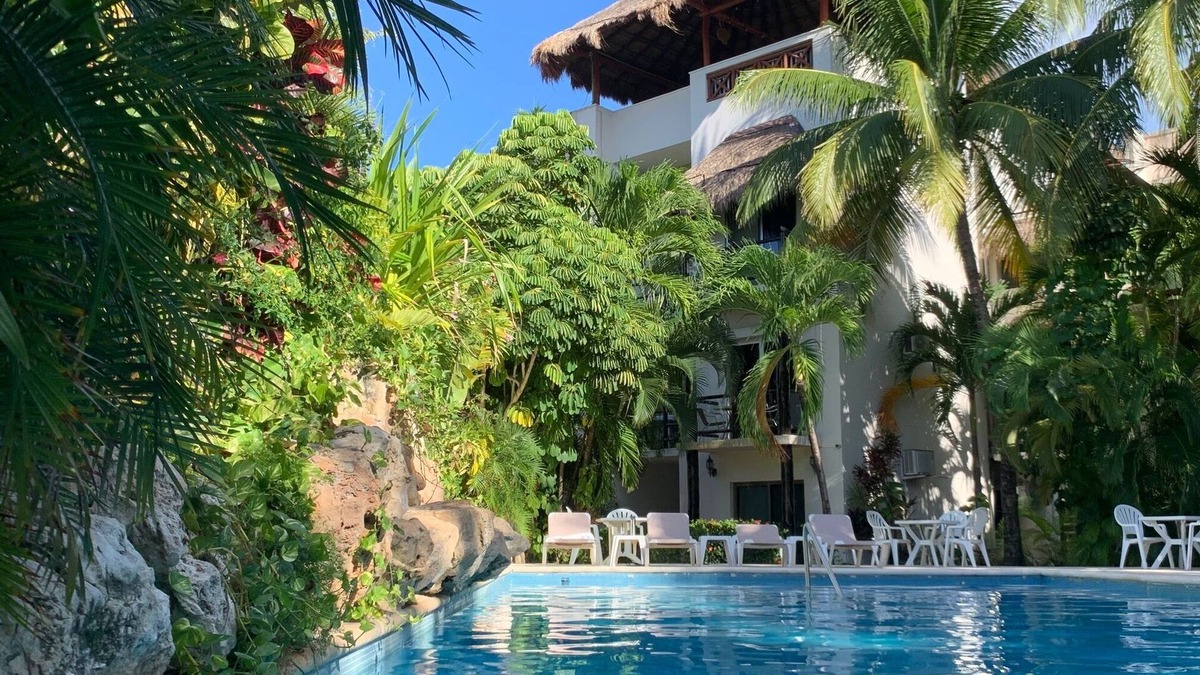 Luis Donaldo Colosio Condo | Casa De Namaste- Relaxing 1 Br Condo near Playa's best Beaches & 5th Ave!