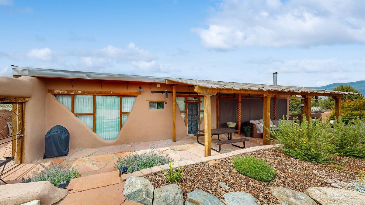 Taos House | Casa de Taos: Enchanting Retreat on 2.5 Acres w/Hot Tub & Stunning Views