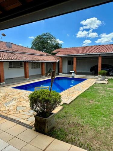 Sao Pedro House | Casa de Veraneio com Piscina em São Pedro - SP