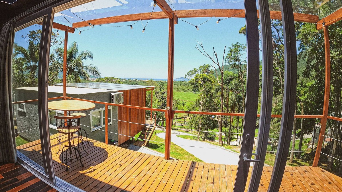 Acores House | Casa de Vidro - Hospedar com Propósito