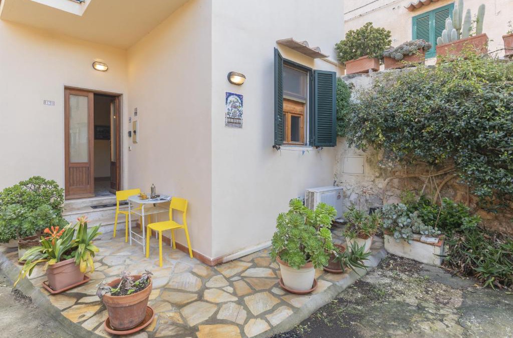 Portoferraio Old Town House | Casa dei Giuggioli - Helloelba