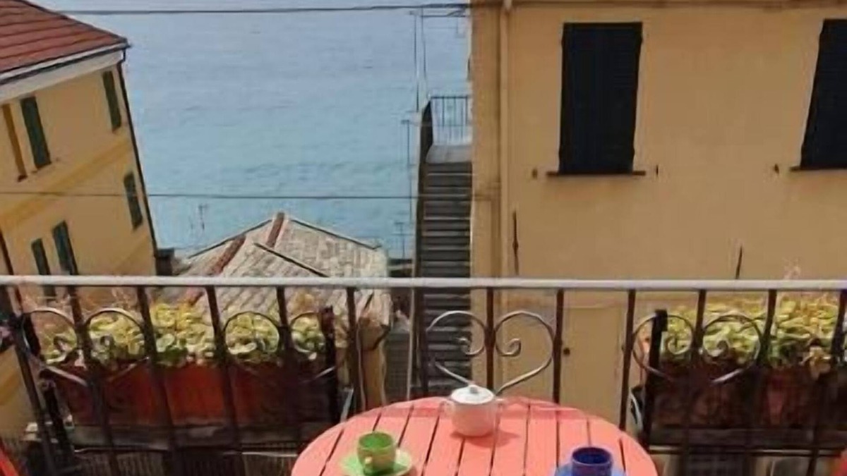 Cervo Apartment | Casa del Sole beachfront
