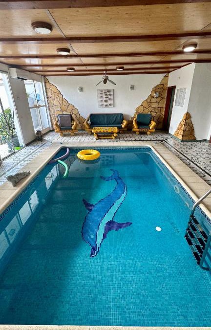 Arucas Villa | Casa Delfino con piscina interna