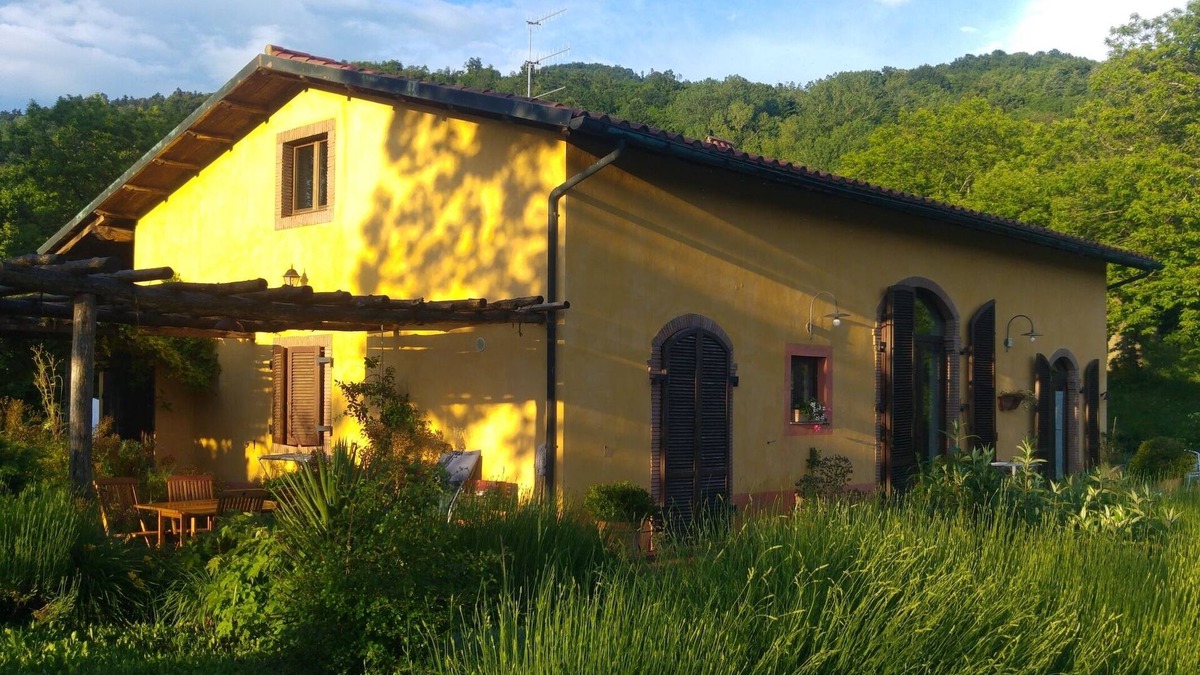 Santa Fiora Apartment | Casa della Nonna – Country escape with natural pool in Tuscany