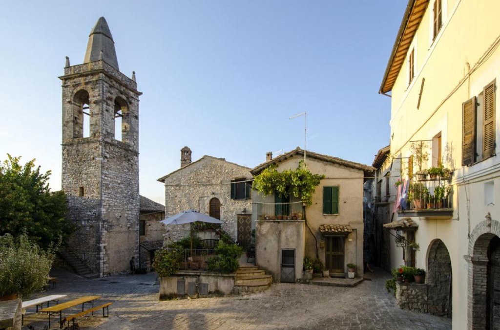 Stroncone Apartment | Casa Della Torre In Borgo Medievale