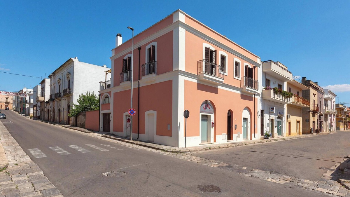 Matino House | Casa di Via Piave by BarbarHouse