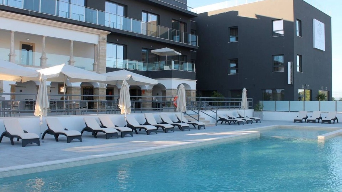 Ferreira do Zezere Hotel | Casa do Adro Hotel