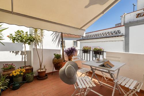 Evora Apartment | Casa do Aqueduto - free Garage- Centro Histórico