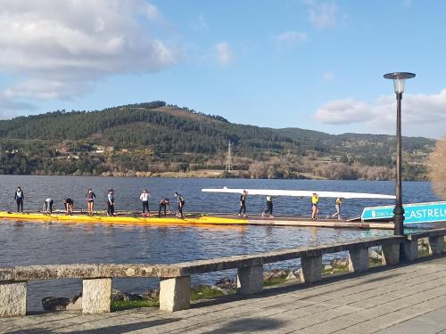 Castrelo de Mino House | CASA DO AVÒ