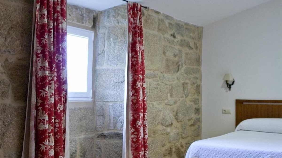 San Xoan de Rio Cottage | Casa do Comendiante - Apartment 8 + 2