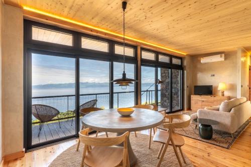 Santo Amaro House | Casa do Incenso