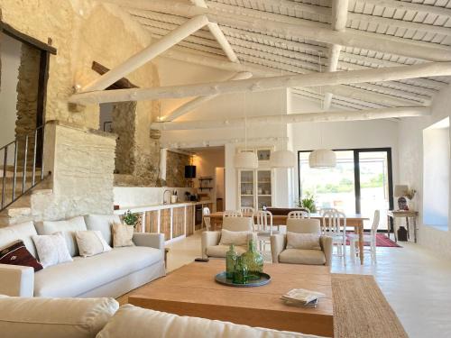 Carvalhal Benfeito House | Casa do Jogo