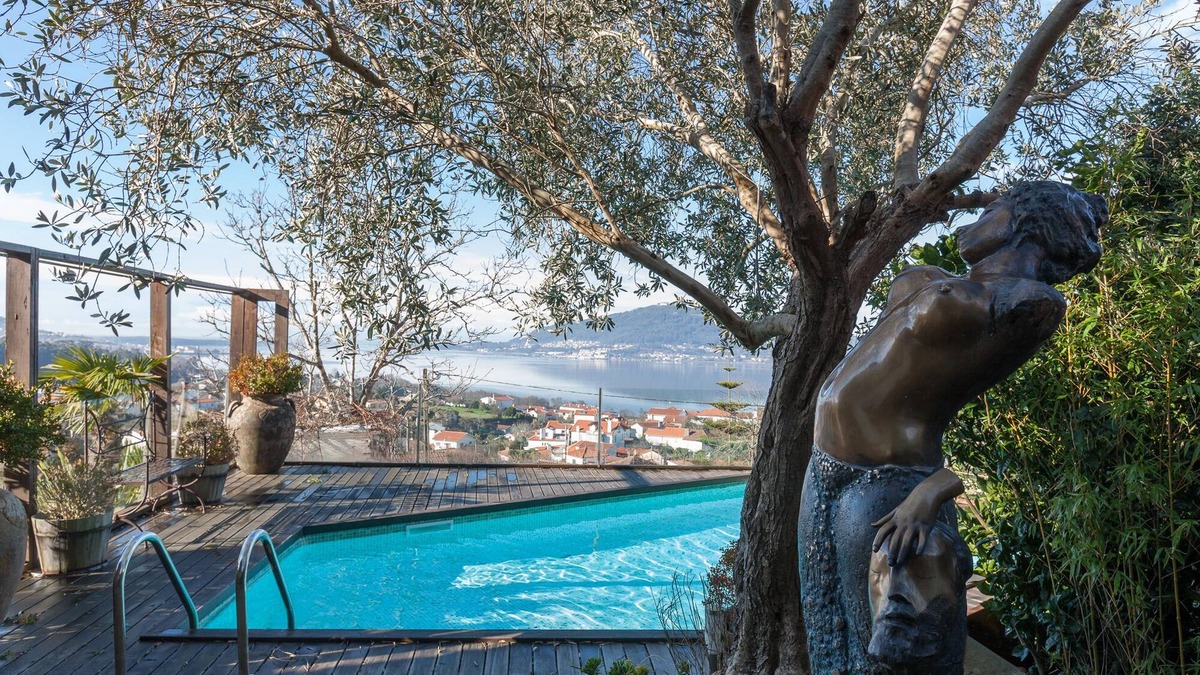 Seixas House | Casa do Monte' - Pool Villa - River and Sea View - 5 bedrooms - sleeps 8