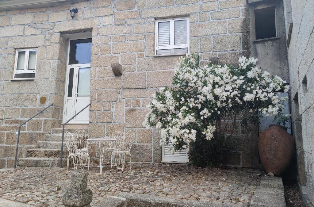 Meada Villa | Casa do Sobrado ByAlta