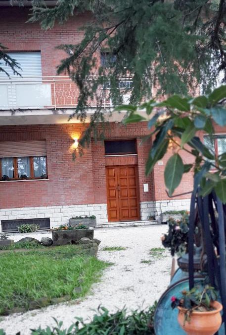 Quartiere Dismano House | Casa Dora