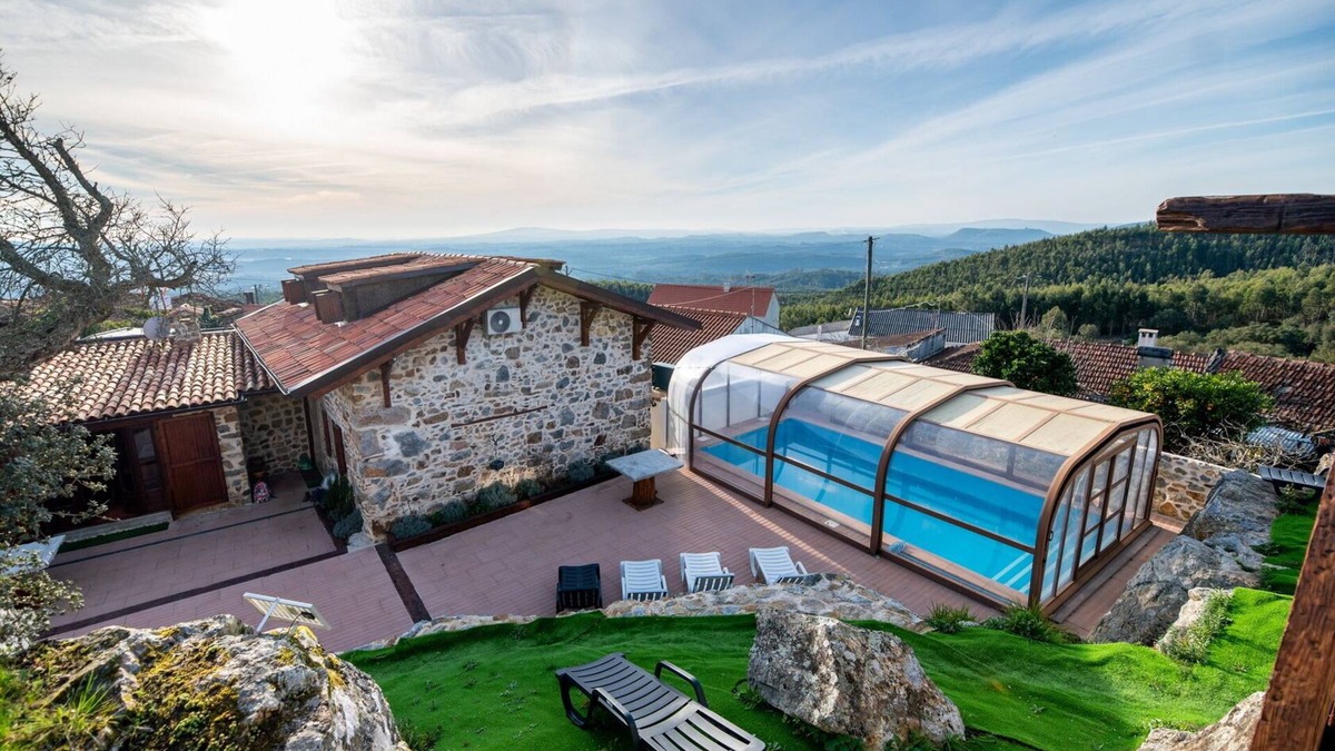 Figueiro dos Vinhos House | Casa dos Penedos, rustic and comfortable, ideal for relaxation and fun.