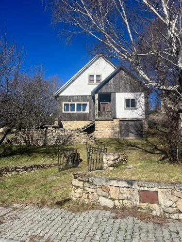 Penhas da Saude Ski Chalet | Casa dos Toros