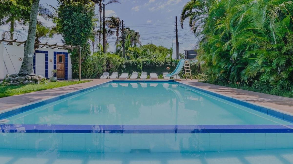 Praia das Palmeiras House | Casa em Caraguatatuba com piscina a 200m da praia