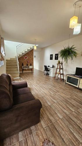 Cotia House | Casa em Cotia Tranquila e Familiar Thermas Animalia Park CT SP