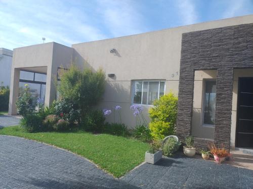 Plaza Mayor Resort | Casa en alquiler Canning