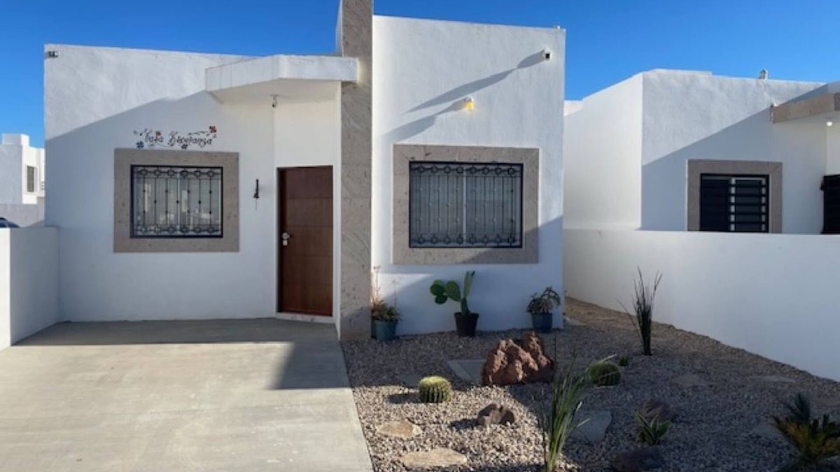 El Zacatal House | Casa Esperanza a Cozy Getaway in Chametla La Paz