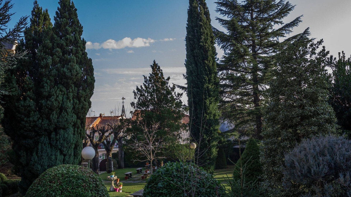 Miraflores de la Sierra Bed & Breakfast | Casa espiritualidad Ana mogas