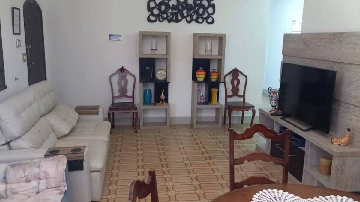 Sao Pedro da Aldeia House | Casa Estilo Colonial, Tranquila e Perto de Tudo!