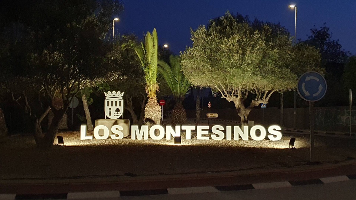 Los Montesinos Apartment | Casa Girasol, peaceful getaway*