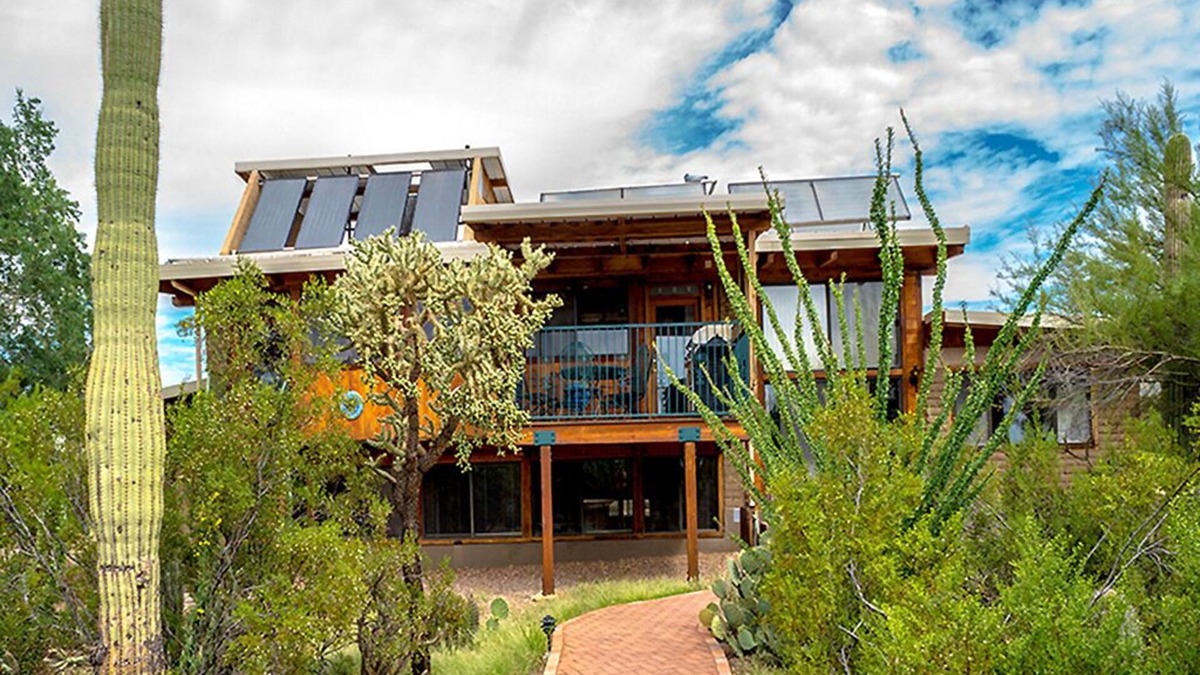Tucson Estates House | Casa Grande Del Sol - Stunning 6 BR Desert Retreat with Spa at Alma Del Sol