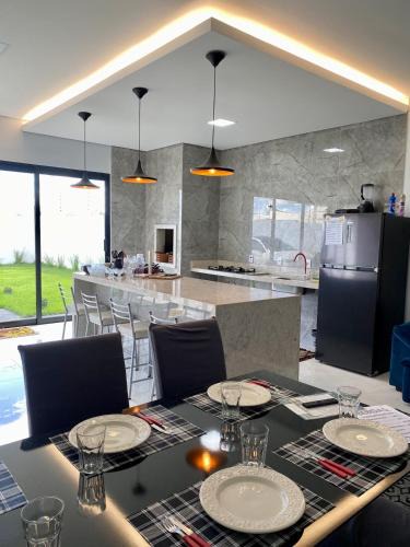 Sinop House | casa grande e confortavel