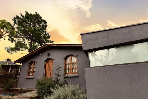 Las Compuertas House | Casa Huellas de Malbec - Montaña y paz
