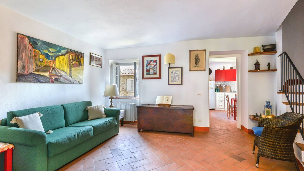 Pescaglia House | Casa Incanto, la Quiete nel Borgo