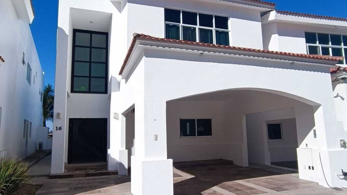 Marina Mazatlan House | Casa Isla Marina, Exclusivo Alojamiento Ubicado en la Marina de Mazatlán!