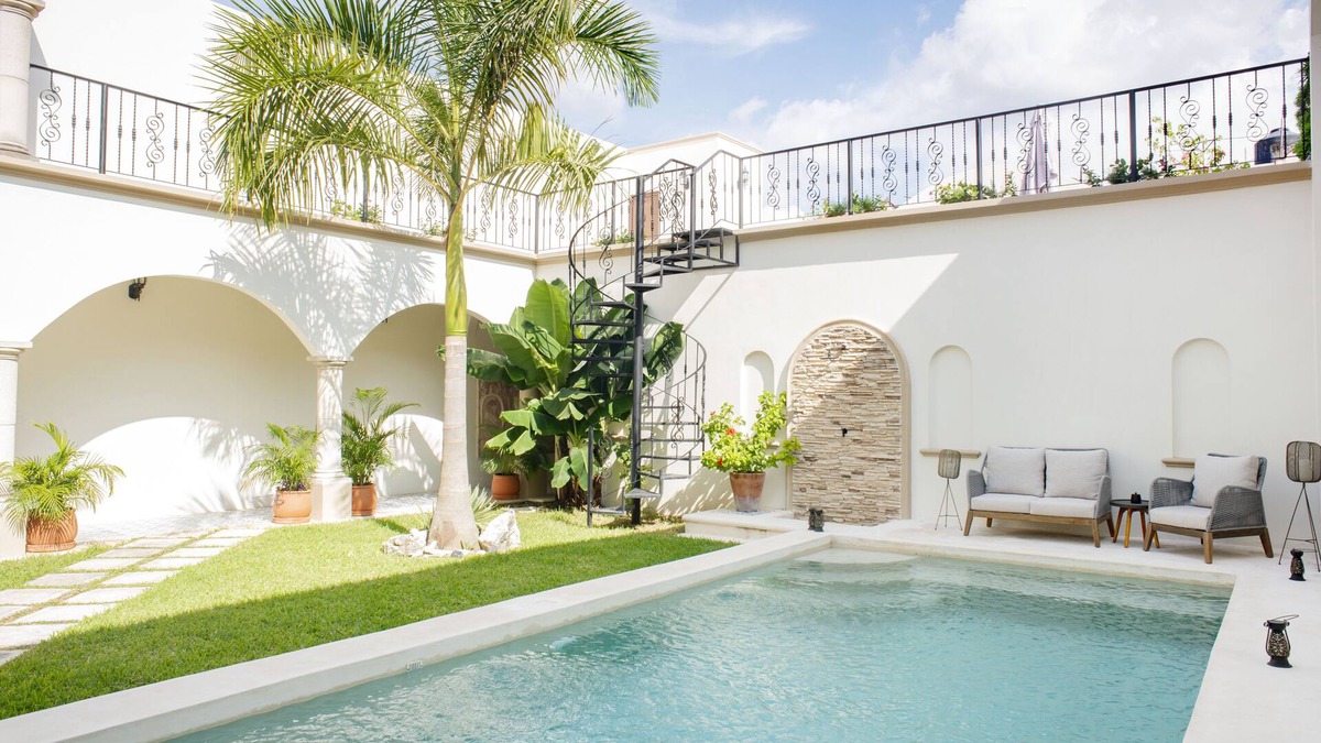 Colonia Adolfo Lopez Mateos Condo | Casa Ixchel 1 | A Modern Mexican Oasis in Cozumel