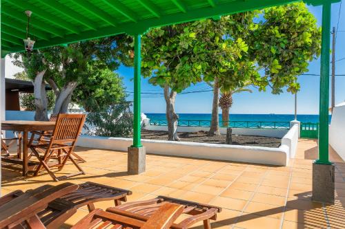 Playa Honda House | Casa Jardín