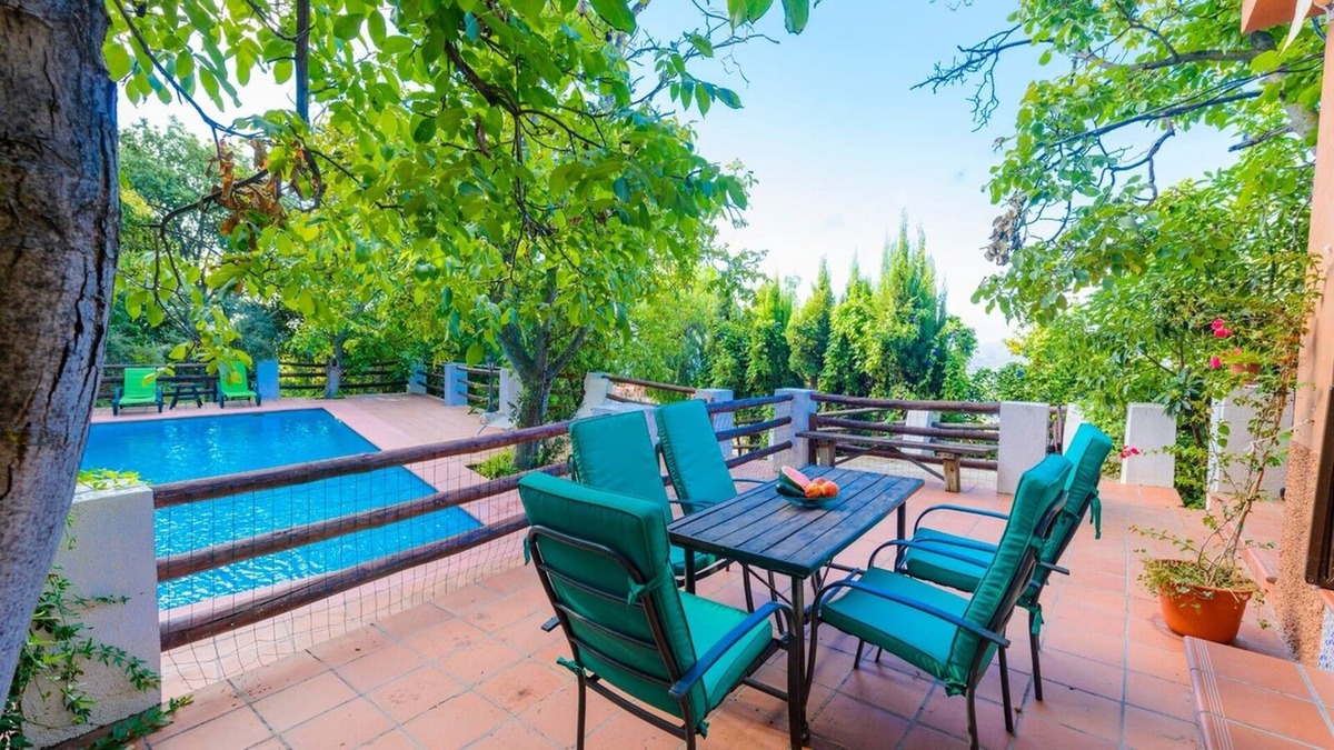 Lanjaron Villa | Casa La Encinilla Lanjarón by Ruralidays