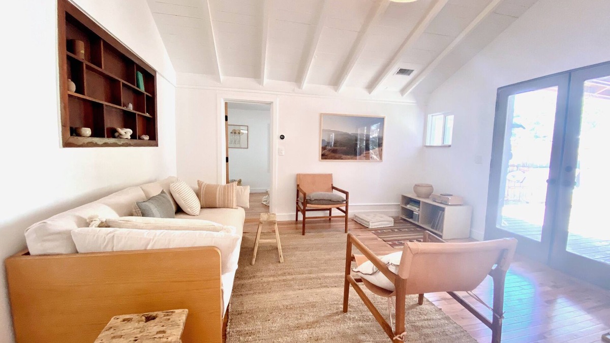 Meiners Oaks House | Casa la Luna - a peaceful and modern rustic cottage in Ojai