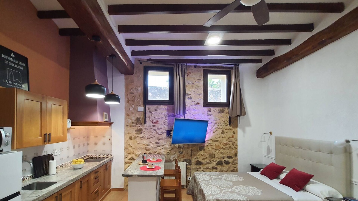 Benimantell Apartment | Casa La Muntanya 2 - Loft in Benimantell, Guadalest Valley