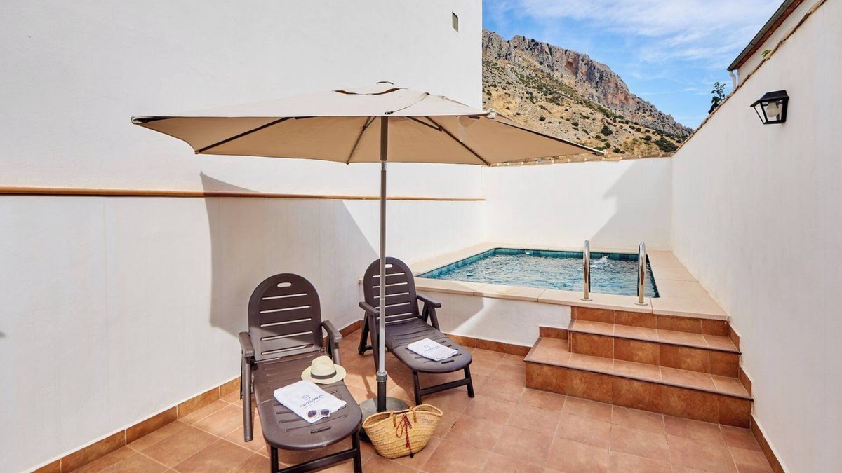 Albanchez de Magina Villa | Casa La Oliva Albanchez de Mágina by Ruralidays