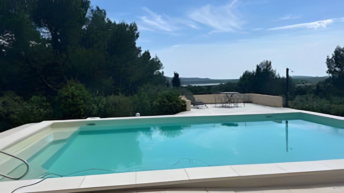 Aramon Apartment | CASA-La Solatine loft cosy & piscine