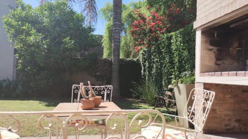 Empalme Lobos House | Casa Las Clivias