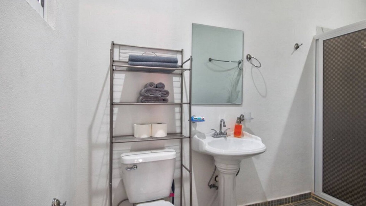 Los Ayala House | Casa las Mariposas Bungalow 3